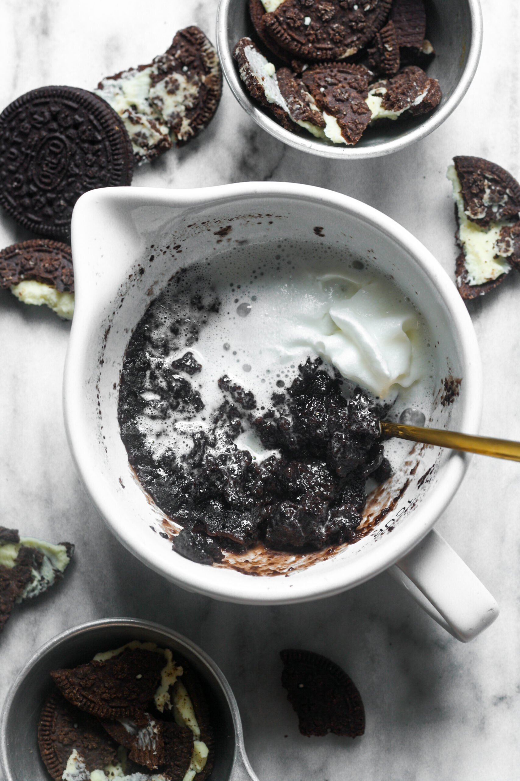 Microwave Oreo Mug Cake: Quick 1-Minute Dessert Recipe